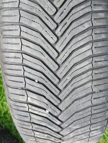 Predám celoročné pneumatiky Michelin - 7