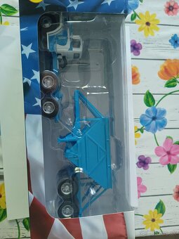1:43 Dodge kamión - 7