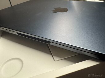 Nový Macbook Air M2 8/256GB Midnight, komplet, záruka - 7