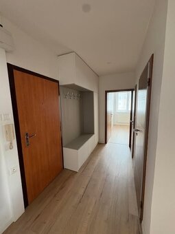 Prenájom 3-izbový byt Sereď - 7