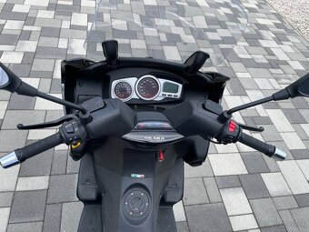 Predám skúter GILERA NEXUS 125 ie - 7