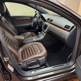 VW Passat 2.0 TDi DSG exclusive - 7