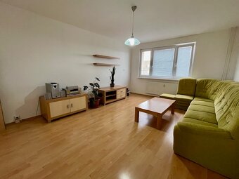 Veľký 3-izb.byt Jedlíková, loggia, internet, energie - 7