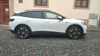 VW ID.4 PRO 82kWh Pano Metrix Head-up Tažné - 7