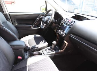 SUBARU Forester 2.0i - 7