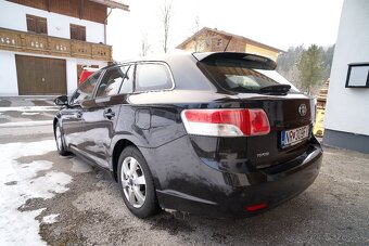 Toyota Avensis 2.0 D-4D Kombi 2009 - 7