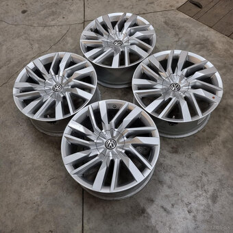 Volkswagen hliníkové disky 5x112 R19 ET28 - 7