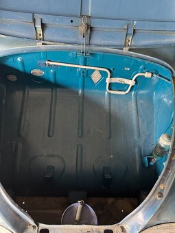 Renault 4 CV, 1958 s TP biele ŠPZ - 7