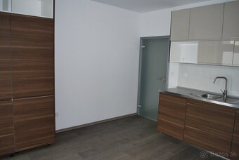 1 izbový byt Martin - Centrum - 7