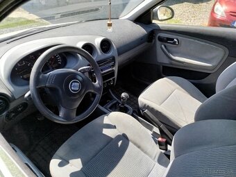Predám Seat Ibiza 1.4 55kw r.v 2003 benzín STK, EK 8/2026 vš - 7