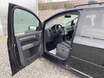 Volkswagen Touran 1.9TDi 105PS 7MIST SERVIS VW - 7