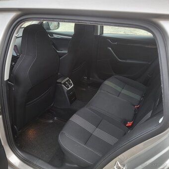 Škoda octavia combi 2.0 TDI Style - 7