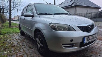 Mazda 2 automat , benzin , STK + EK 4/2027 - 7