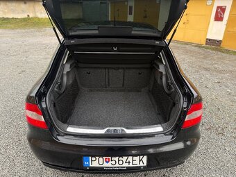 Škoda Superb 2.0 TDI 103kW Elegance 2009 - 7