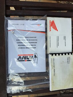 Honda CBR 600f4i - 7