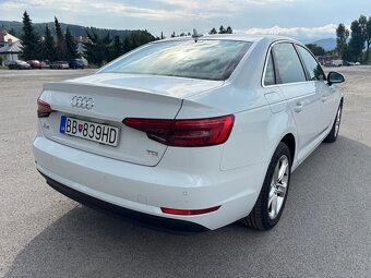 Audi A4 sedan 2.0 - 7