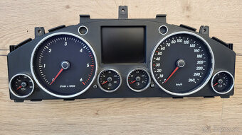 Predám pristrojovy štít (budiky) na VW Touareg TDi - 7