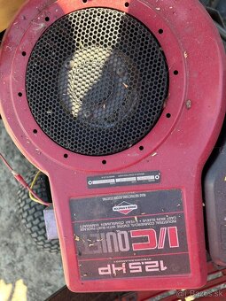 Predam Traktorovu Kosačku - 7