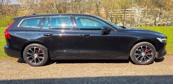 Volvo V60 kombi, Momentum Pro, nebourané, model 2020 - 7