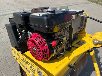 Rucne Vedeny Vibracny valec Bomag BW 55 E - 7