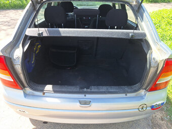 Predám Opel Astra G, rok výroby 2000, 1.6 16V - 7