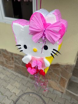 Piňata Hello Kitty - 7