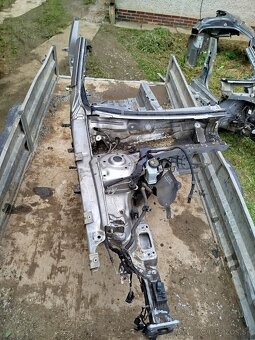 Predná pravá štvrťka Passat b8 zadná ľavá štvrťka - 7