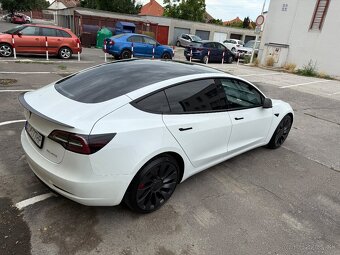 TESLA 3 Facelift Performance iba 25000 KM v záruke - 7