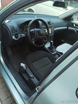 Predám Škoda Octavia 1.6 MPI - 7
