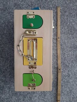 MONTESSORI TABUĽA A DETSKÝ TREZOR - 7