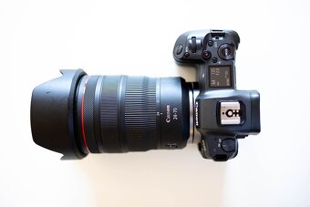 Canon EOS R - 7