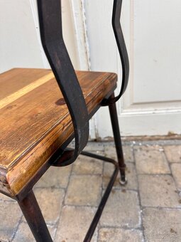 Kaviarenská stolička - 7