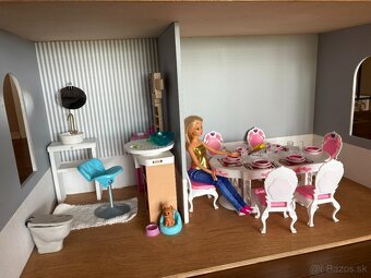 Drevený domček pre Barbie - 7