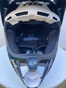 mx prilba FOX V4 carbon - 7