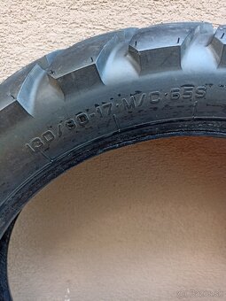 Moto pneumatiky - 7