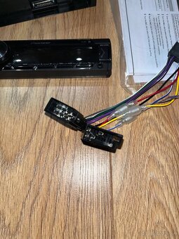 Pioneer MVH-S420BT - 7