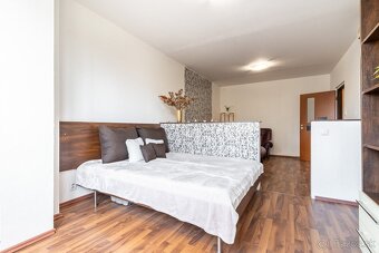 REZERVOVANÉ Priestranný investičný 1 izbový byt  - Jantár - 7