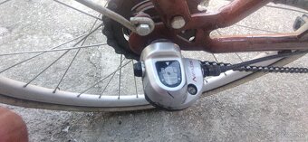 Predám Mestský bicykel 26" kolesa. Servisovany. 3 rychstna - 7