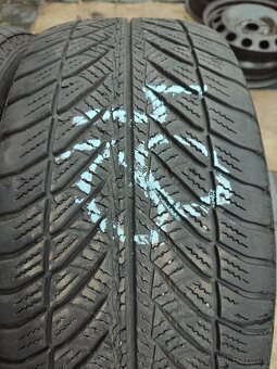 245/45 R18 Goodyear RSC - 7