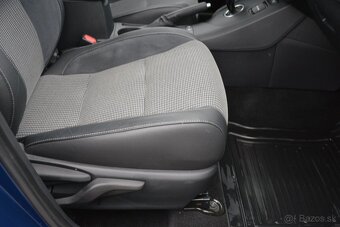 Toyota Auris Touring Sports 1.8 Hybrid, SR voz, TOP Stav, - 7