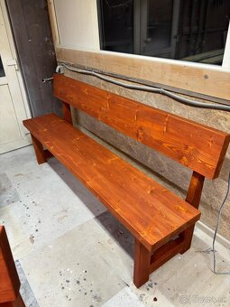 zahradne sedenie z masivu - 7