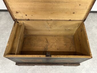 Ľudová truhlica Liptovského typu 1759 - 7