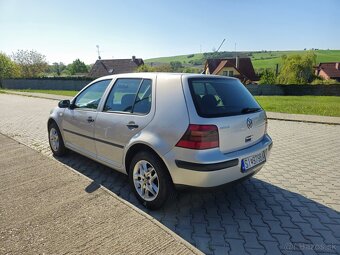 Volkswagen GOLF 4, 2.0 benzín - 7