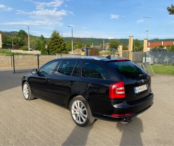Škoda Octavia 2 Combi Rs 2.0 TDI CR DSG-F1 125KW Xenon 2009 - 7