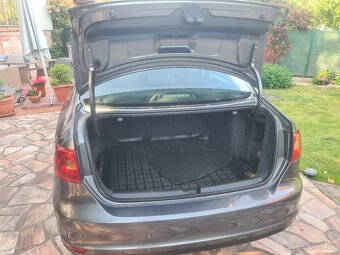 Predám VW Jetta - 7