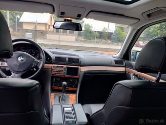 BMW 735i e38 - 7