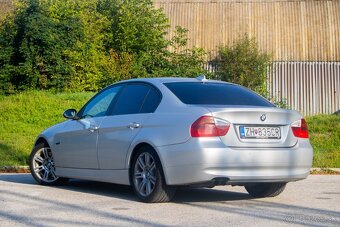 BMW Rad 3 325 d A/T /AJ NA SPLATKY/ - 7