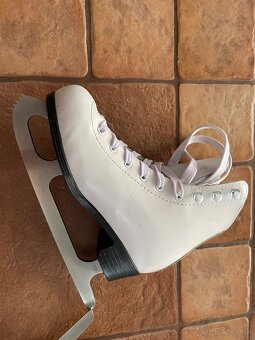 Biele zateplene korcule - 7