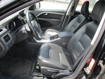 VOLVO XC70 2,4D 133kw Geartronic Momentum AWD 2015 - 7