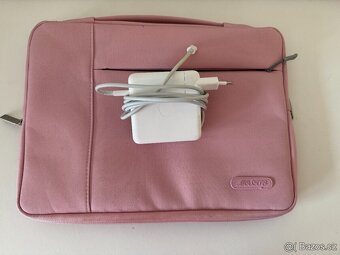 MacBook Air 2019 Rose Gold, 16 GB ram, 500 GB disk - 7